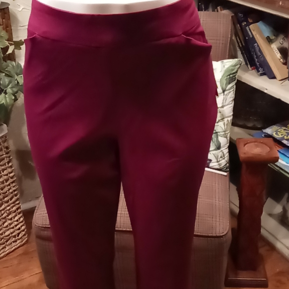 Pants - Picture 2 of 6